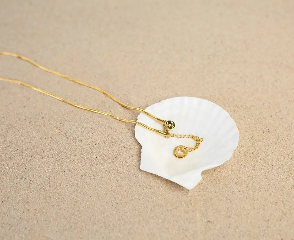 zeitlose elegante schlangenkette