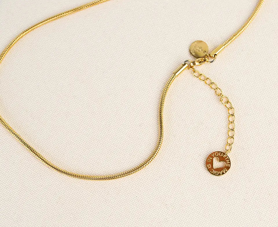 zeitlose elegante schlangenkette